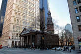 На Бродвее. St. Paul’s Chapel 1766-го года