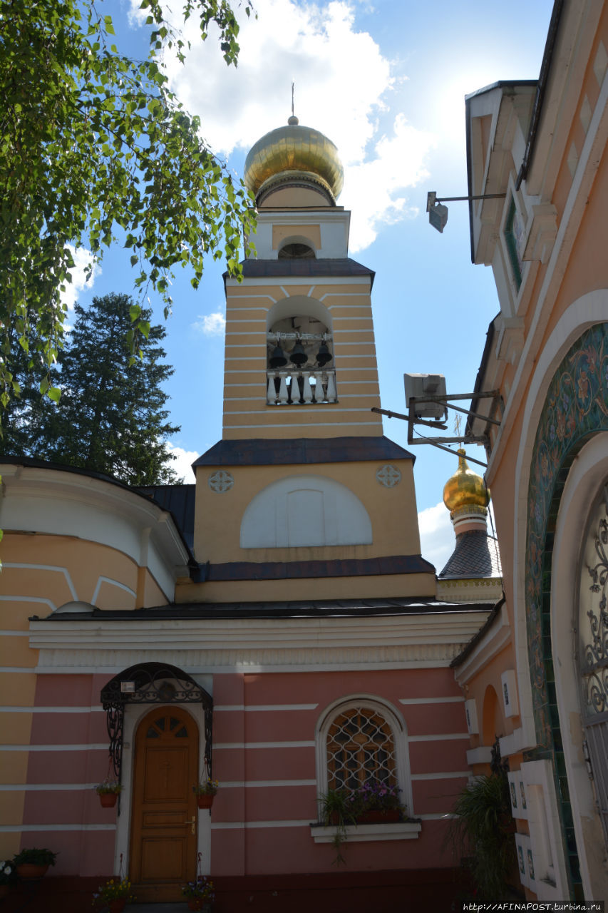Святая Русь. Спасо-Преображенская церковь в Переделкино Переделкино, Россия
