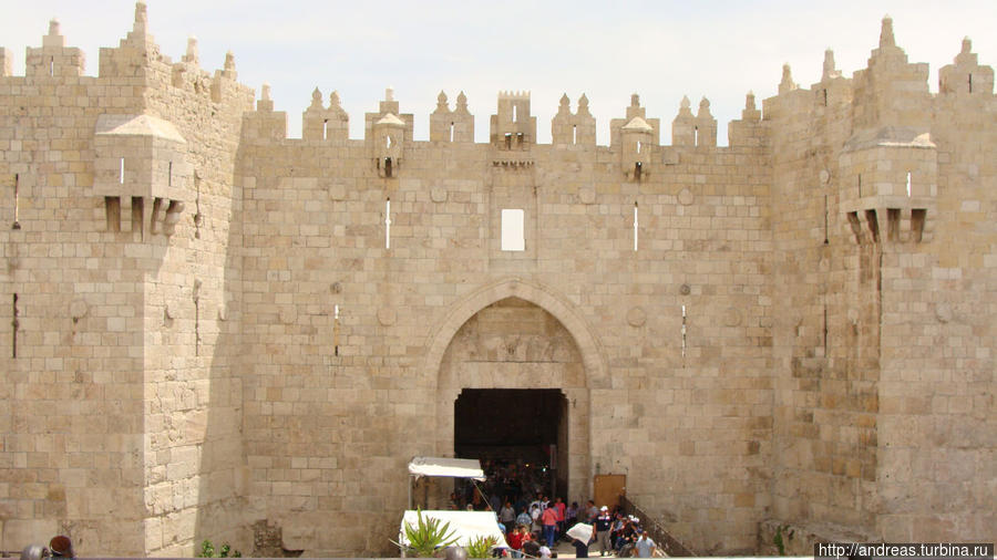 Дамасские ворота старого города Израиль