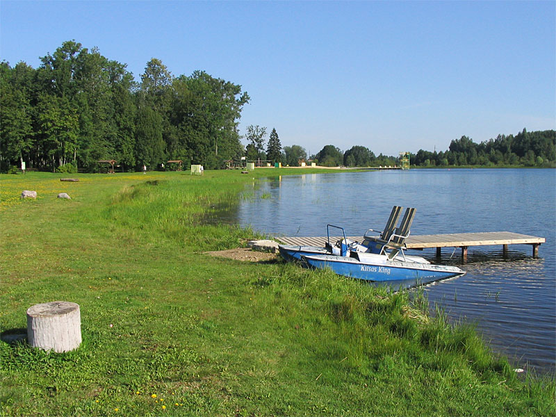 Искусственное озеро на окраине Тюри Тюри, Эстония
