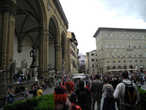 Флоренция. На площади Синьории всегда толпы туристов.