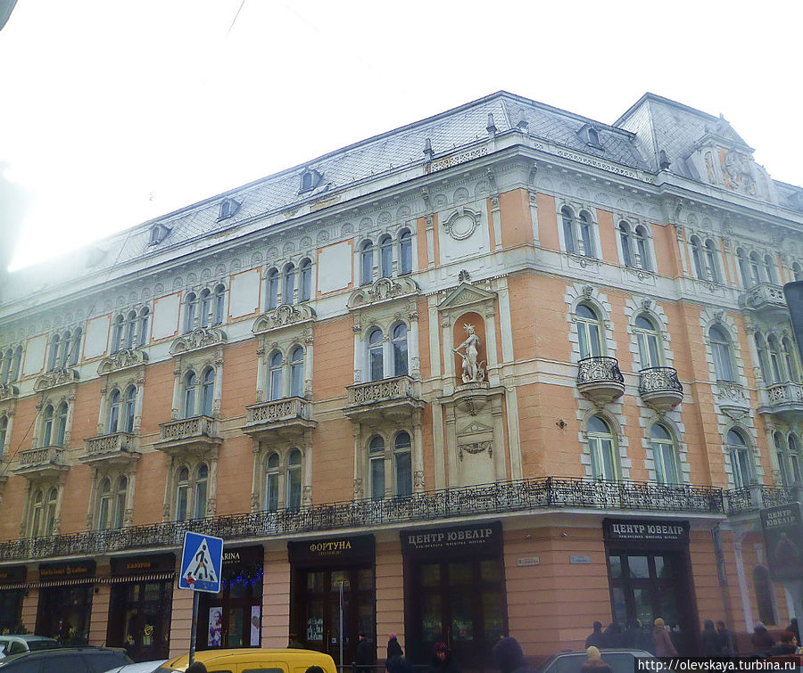 Здание отеля Львов, Украина