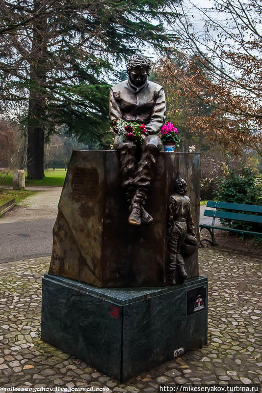 Трасса длиною в жизнь Имола, Италия Трасса длиною в жизнь Имола, Италия