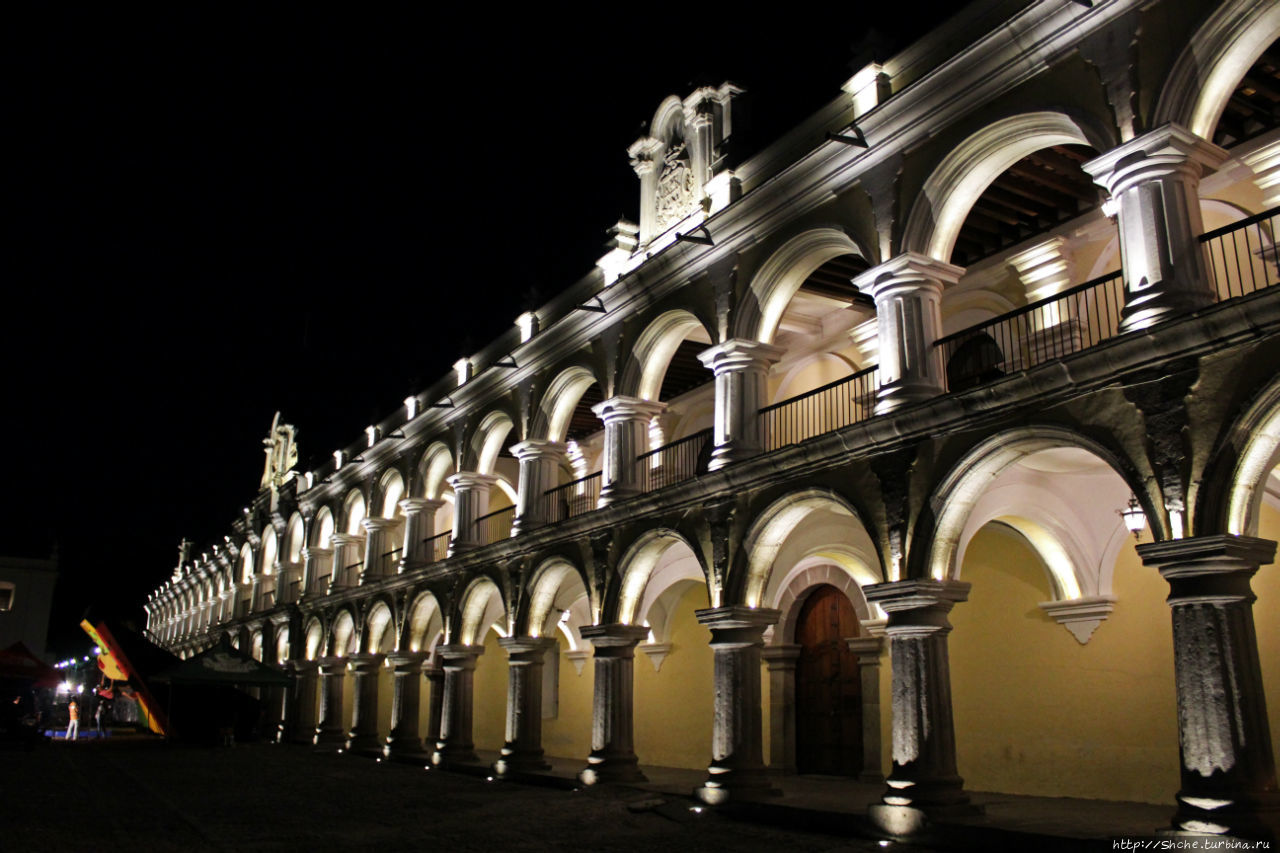 Ночные города. Антигуа Гватемальский - короткое знакомство