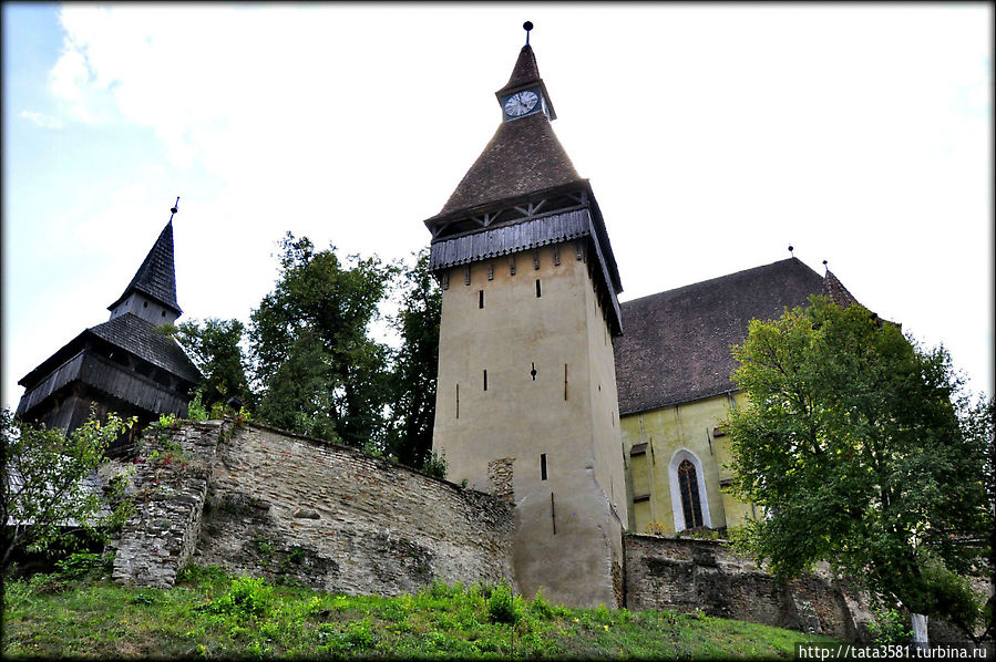 Церковь — крепость Бьертан Бьертан, Румыния