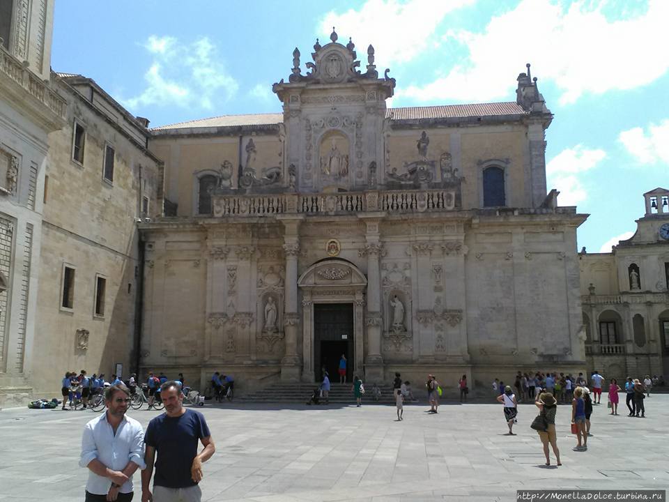 Каттедралэ ди Санта Мария Ассунта Дуомо ди Лечче Лечче, Италия
