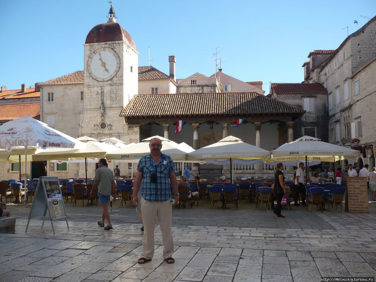Трогирская лоджия и Башенные часы Трогир, Хорватия