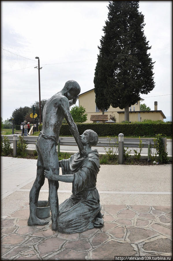 Святилище Риво Торто Ассизи, Италия Святилище Риво Торто Ассизи, Италия