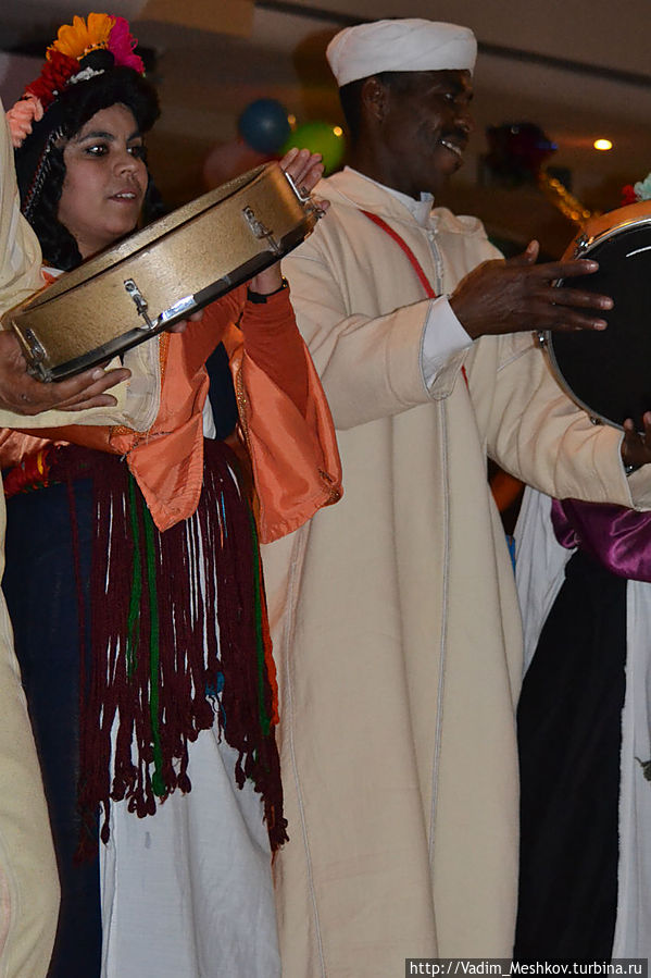 Выступление народного ансамбля на Новый Год Агадир, Марокко