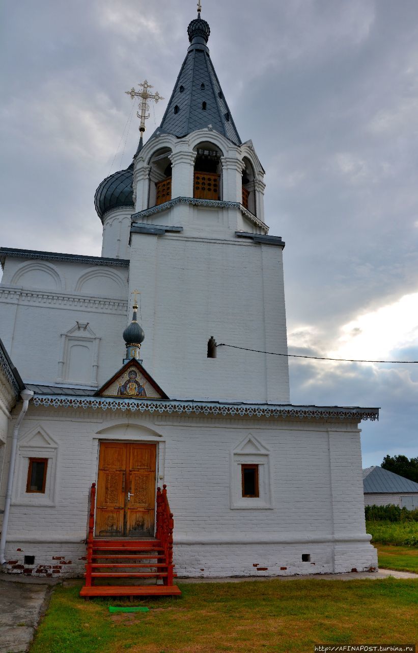 Гороховец. Знаменский Красногривский женский монастырь
