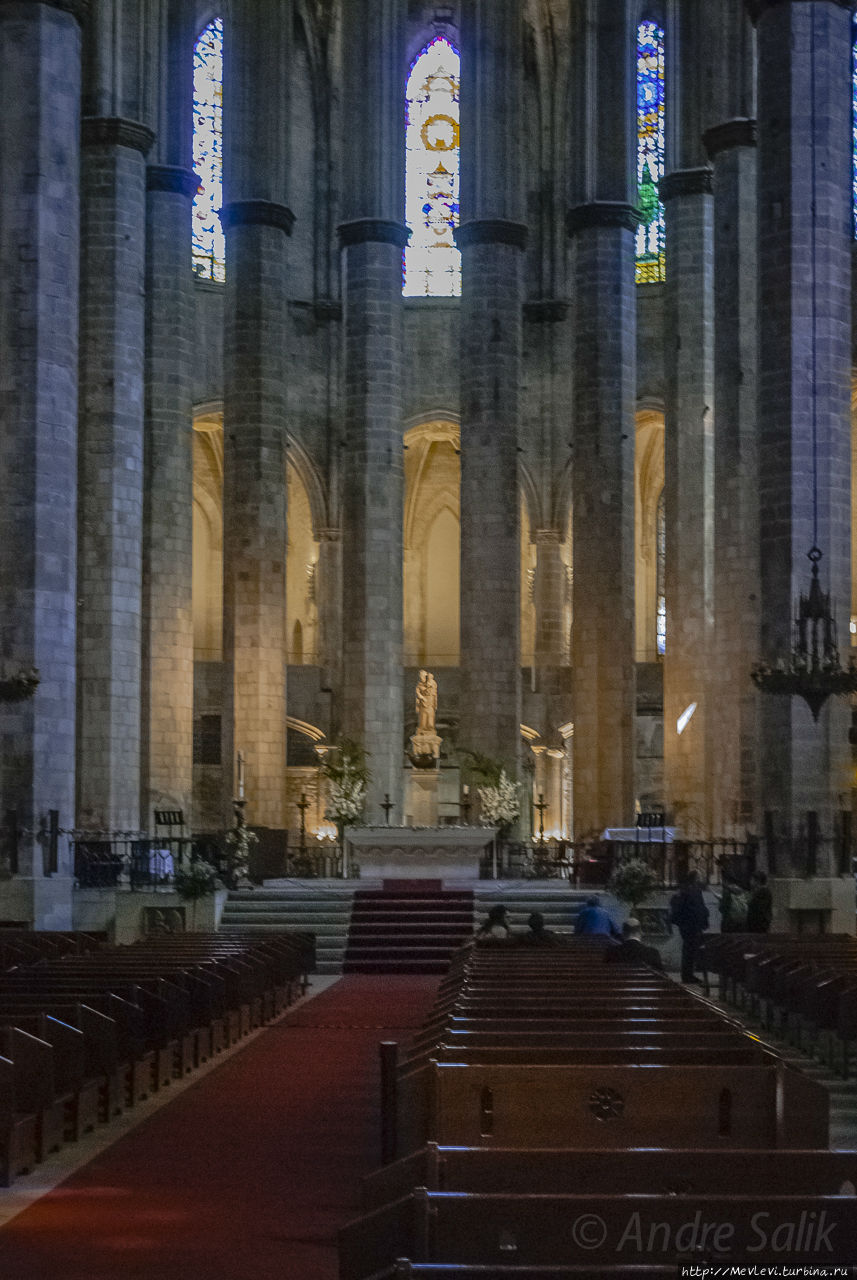 Церковь Санта-Мария-дель-Мар Барселона, Испания
