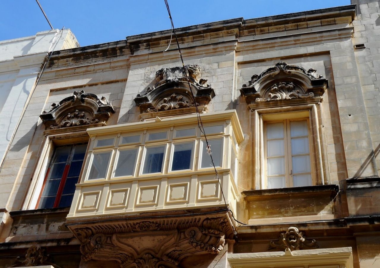 Архитектурный стиль Valletta- улица Merchants street Валлетта, Мальта