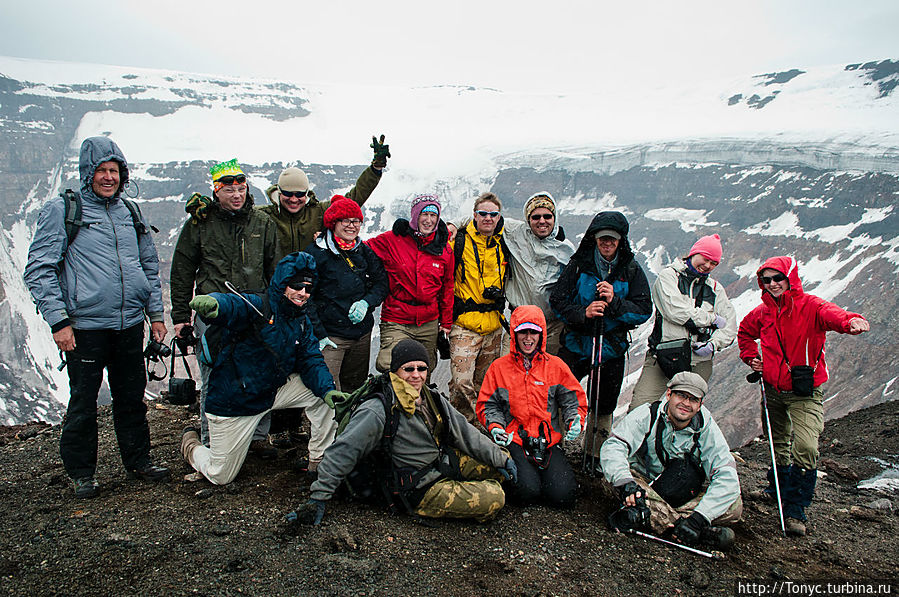 Наша группа — все устали, но довольны Толбачинский дол (вулкан Острый Толбачик 3682м), Россия