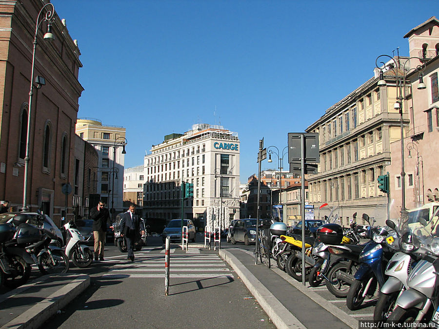 Площадь Сан Бернардо Площадь Сан Бернардо