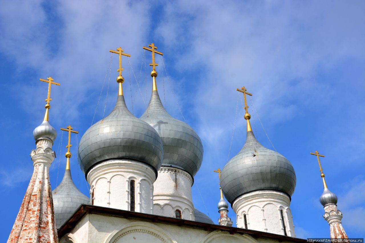 Крестовоздвиженский собор Тутаев, Россия