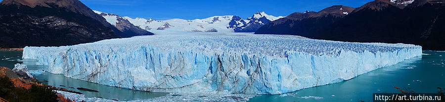 вид с вершины небольшой горки, в которую и упирается язык ледника, открывается просто захватывающий Эль-Калафате, Аргентина