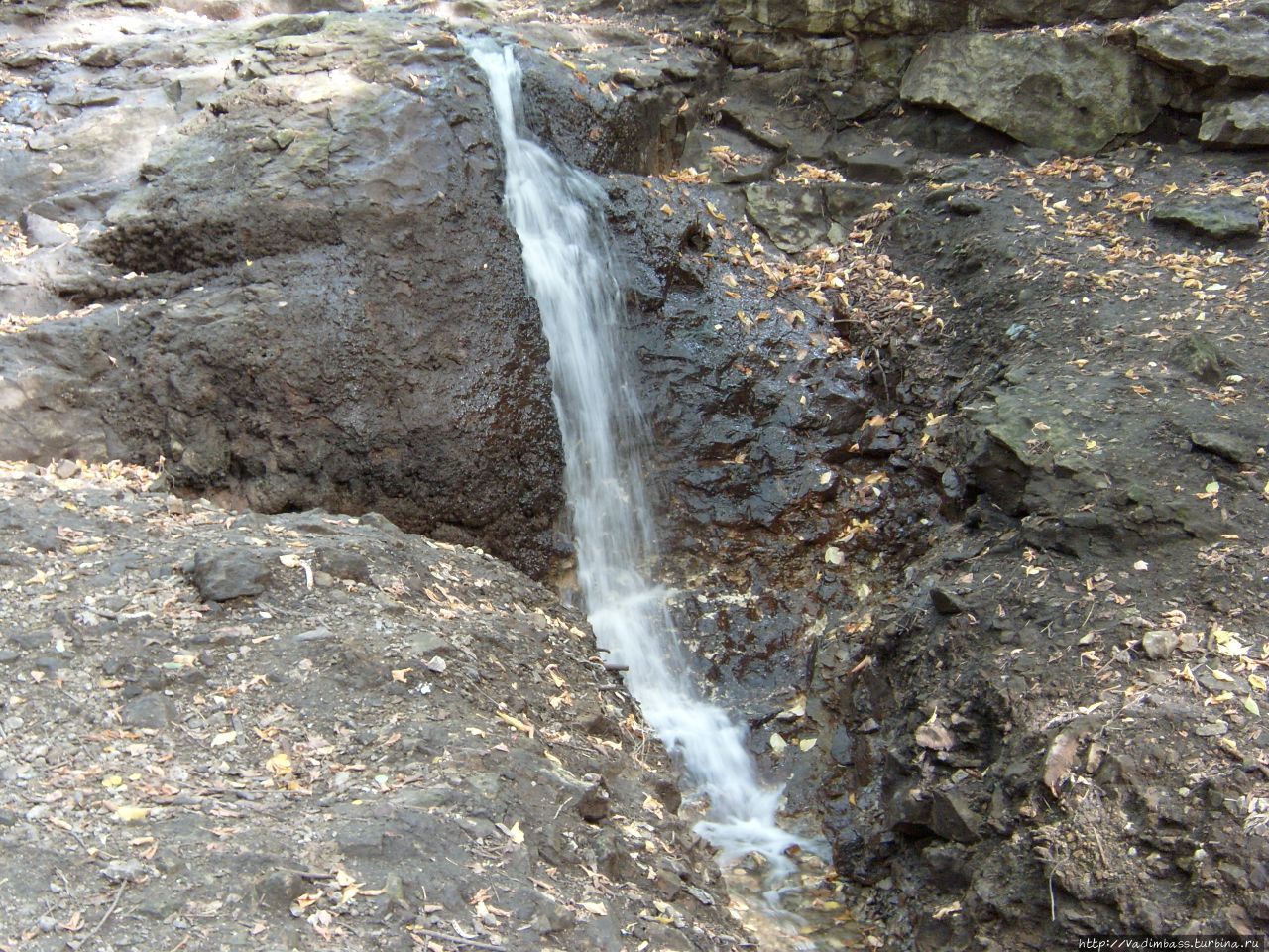 Водопад в Луганске.