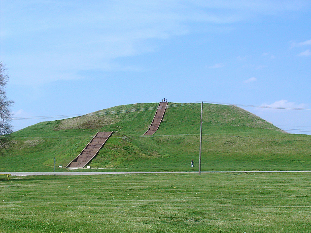 Исторические курганы Кахокии / Cahokia Mounds State Historic Site