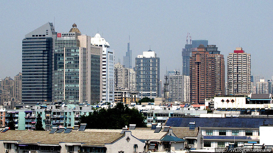 Вид на Нанкин со смотровой площадки Нанкин, Китай