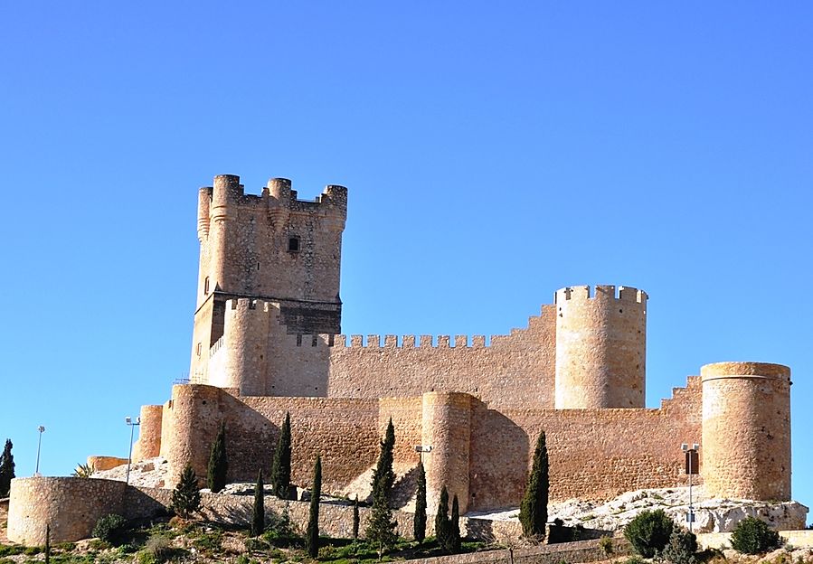 Замок Аталая Вильена, Испания