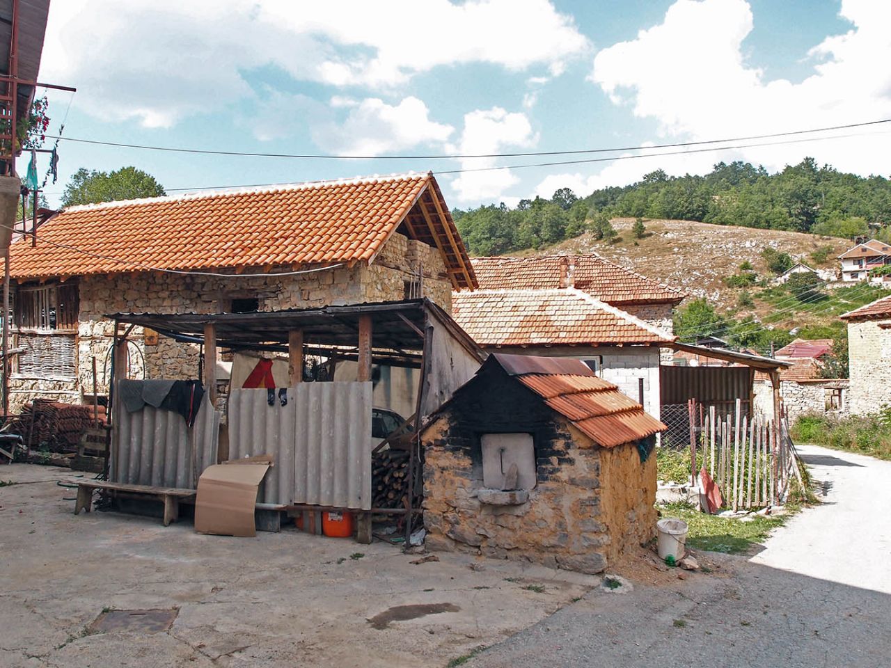 Сельские реалии Куратица, Северная Македония
