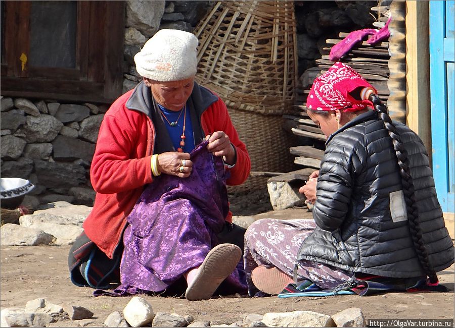 Рукодельницы Лангтанг, Непал