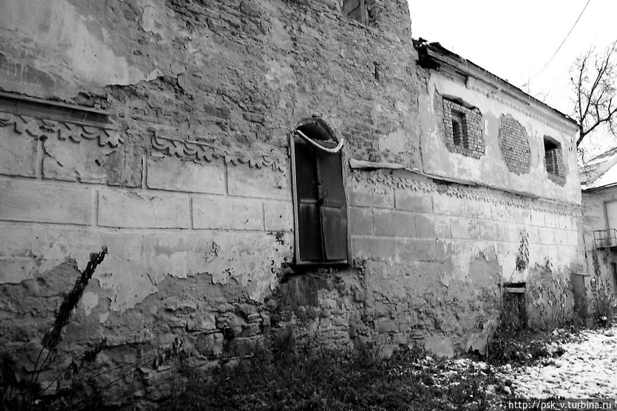 Все не как не мог понять дверь или все же окно Все не как не мог понять дверь или все же окно