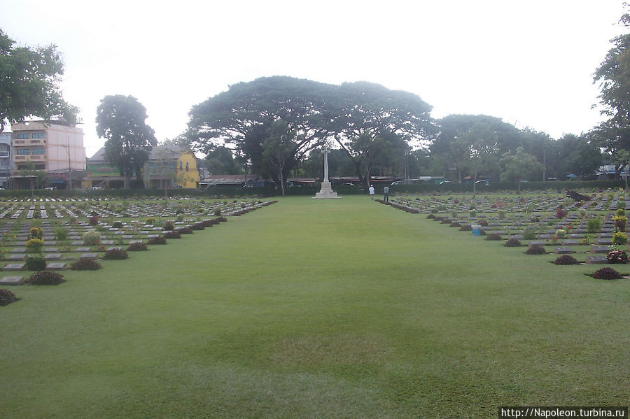 Военное кладбище Канчанабури, Таиланд