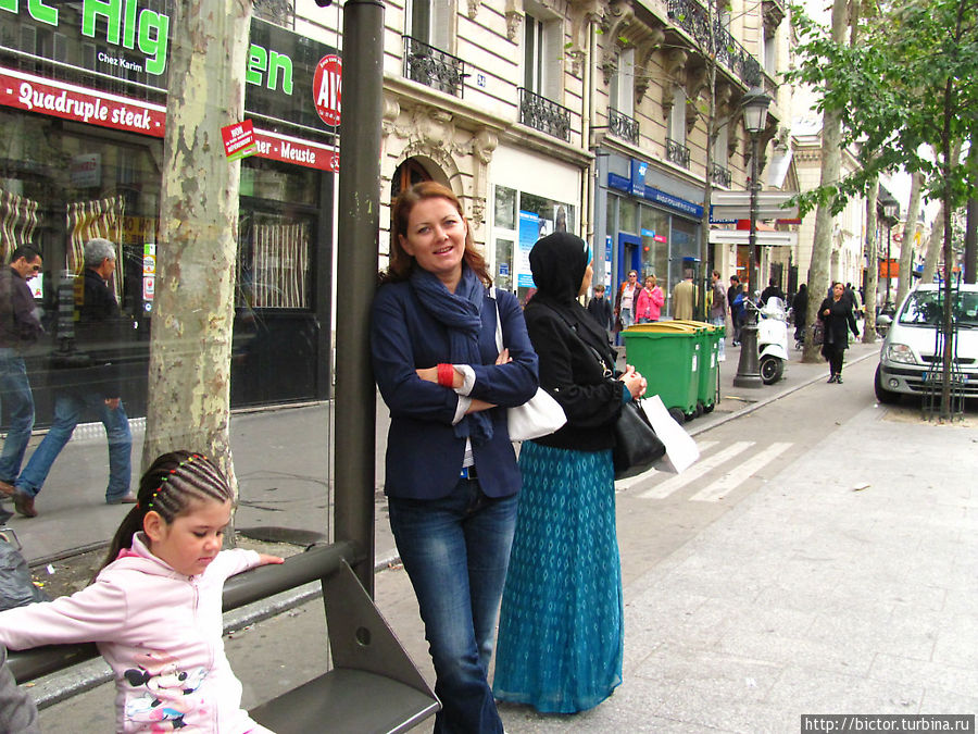С коробля на бал или с метро на автобус! Париж, Франция