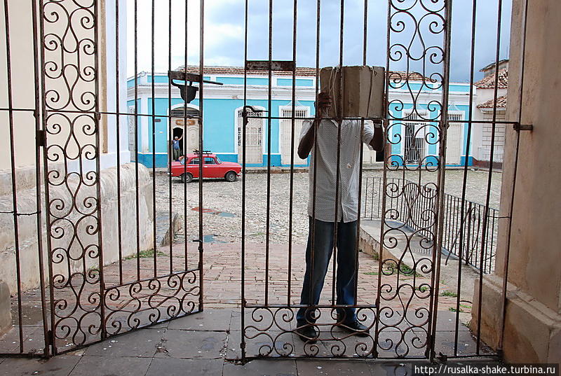 Площадь Майор — пройтись по сердцу Тринидад, Куба