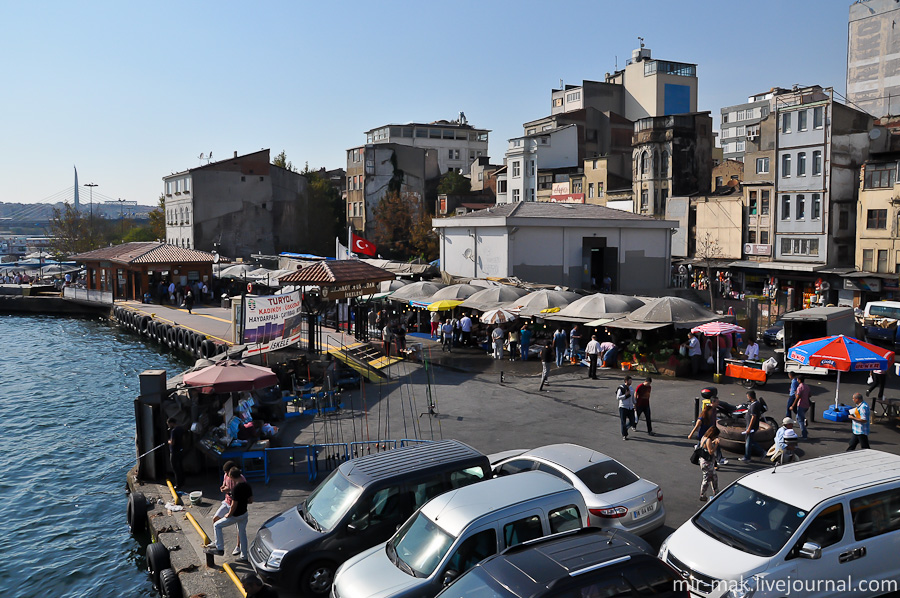 Рынок заметен издалека. Стамбул, Турция