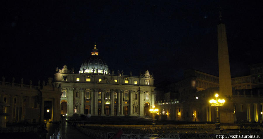 Собор святого Петра вечером Ватикан (столица), Ватикан