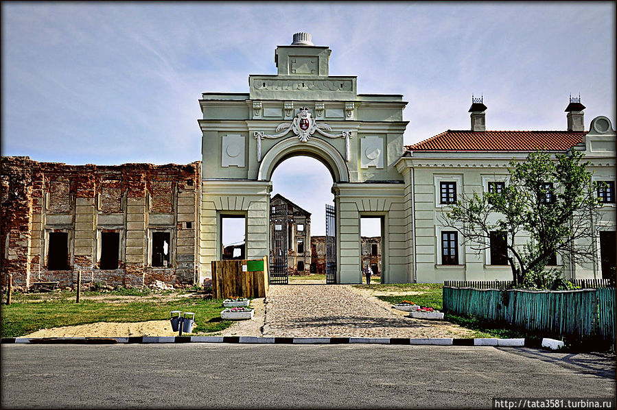 Дворец Сапег в Ружанах Ружаны, Беларусь