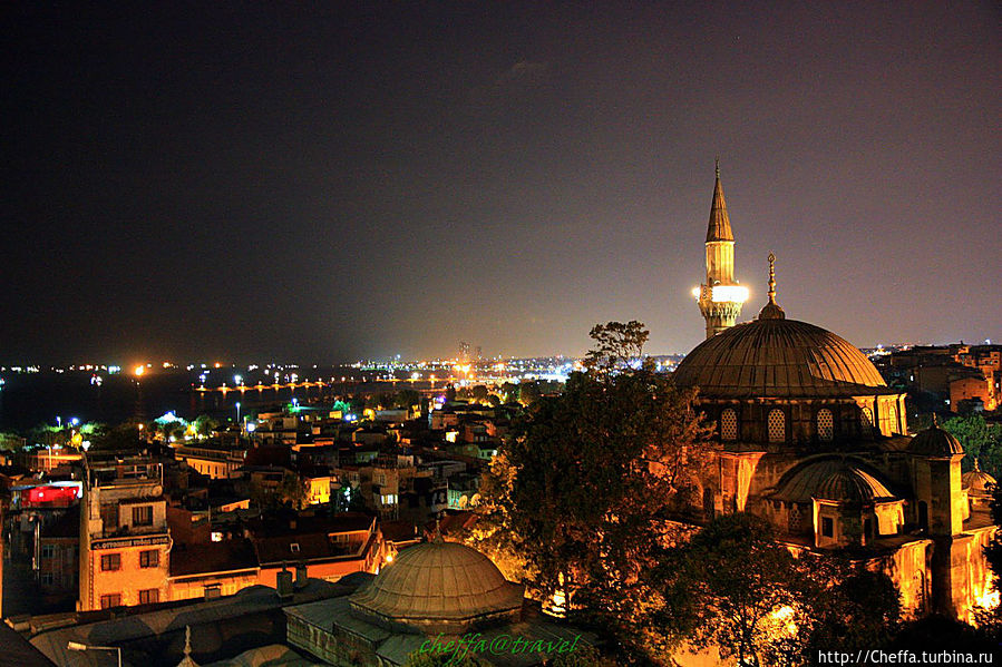 Яркая стамбульская темнота Стамбул, Турция