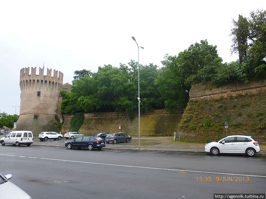 Дом д'Эсте в Романье Луго, Италия Дом д'Эсте в Романье Луго, Италия