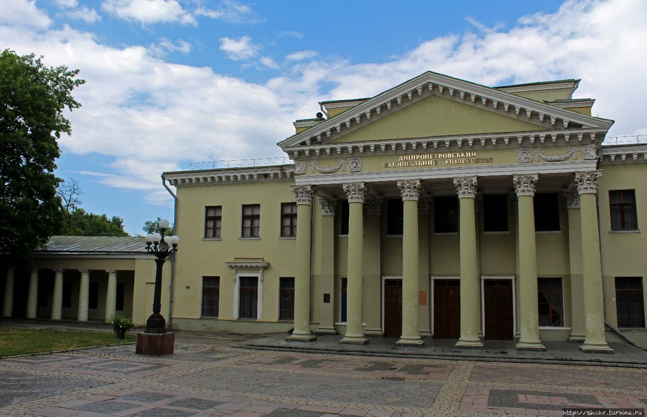 Дворец Студентов (быв. Потемкинский дворец) Днепр, Украина