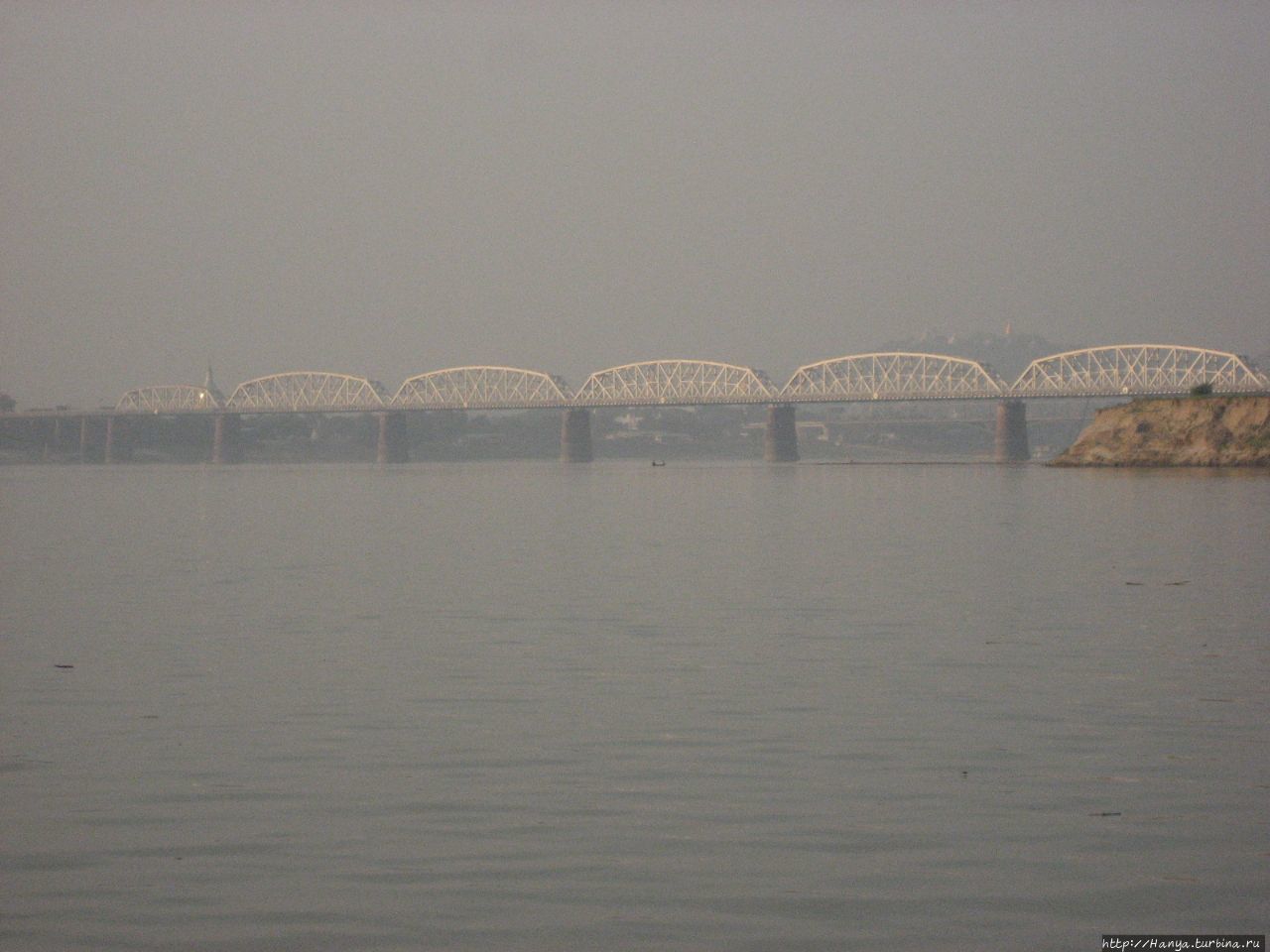 Два моста через Иравади Ава, Мьянма
