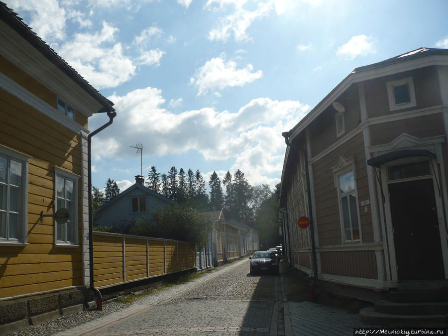 Прогулка по средневековому городку Раума, Финляндия