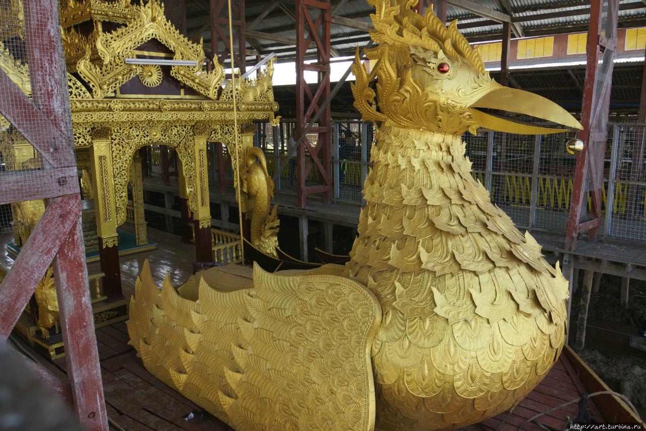 Озеро Инле. Путешествие к Индейну. Озеро Инле, Мьянма Озеро Инле. Путешествие к Индейну. Озеро Инле, Мьянма