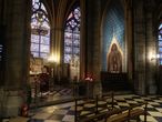 В соборе Парижской Богоматери хранится одна из великих христианских реликвий — Терновый венец Иисуса Христа.