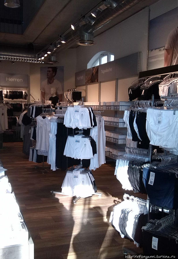 Метцинген. Дамское счастье Метцинген, Германия Метцинген. Дамское счастье Метцинген, Германия