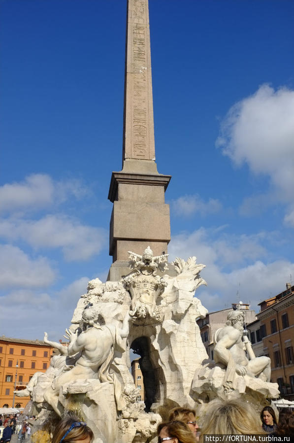 Фонтаны площади Навона Рим, Италия