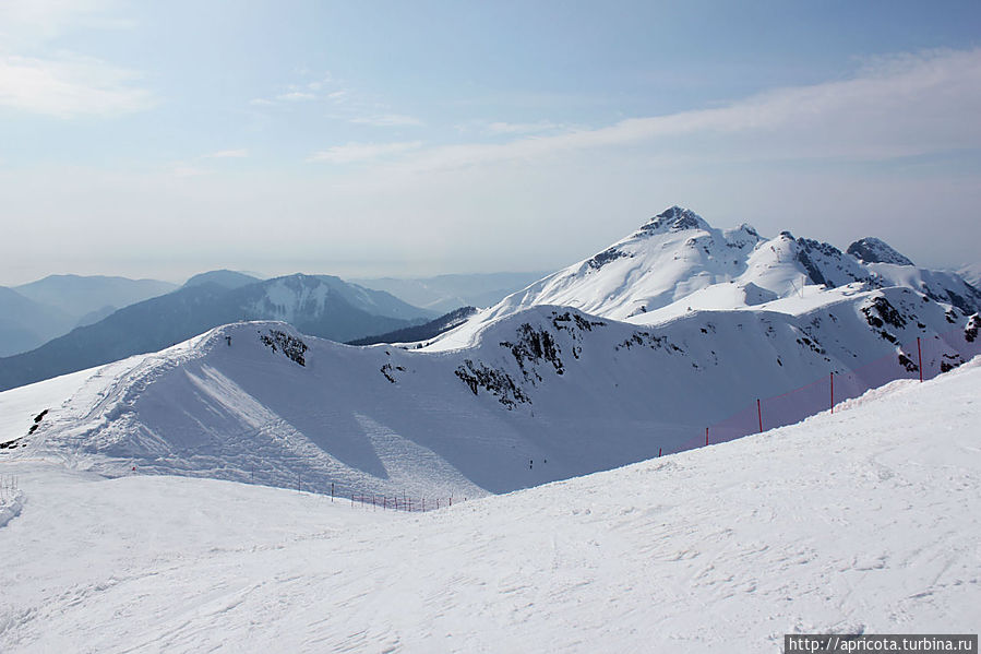 а вдали частичка моря а вдали частичка моря