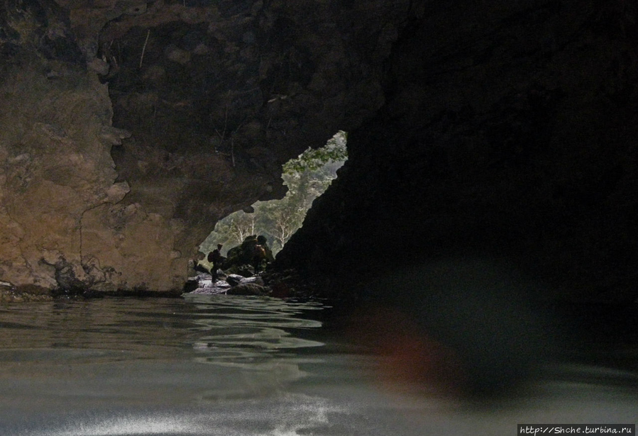 Полые скалы Вьетнама: Hung Ton — первый заплыв в подземелье Фонгня-Кебанг Национальный Парк, Вьетнам