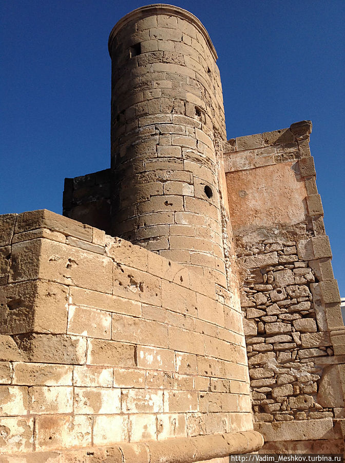 Фортификационные сооружения Фортификационные сооружения