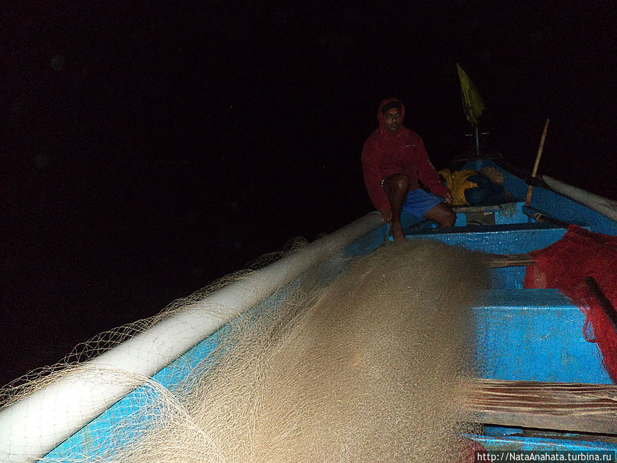 Вышли в ночь... Вышли в ночь...