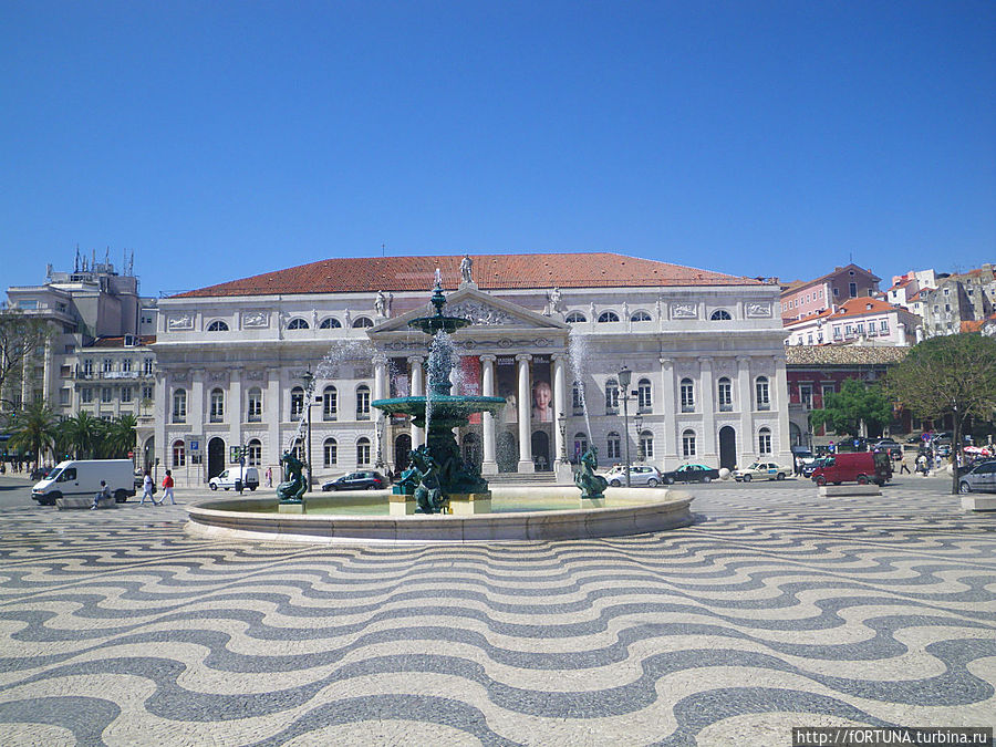 По площадям Лиссабона Лиссабон, Португалия По площадям Лиссабона Лиссабон, Португалия