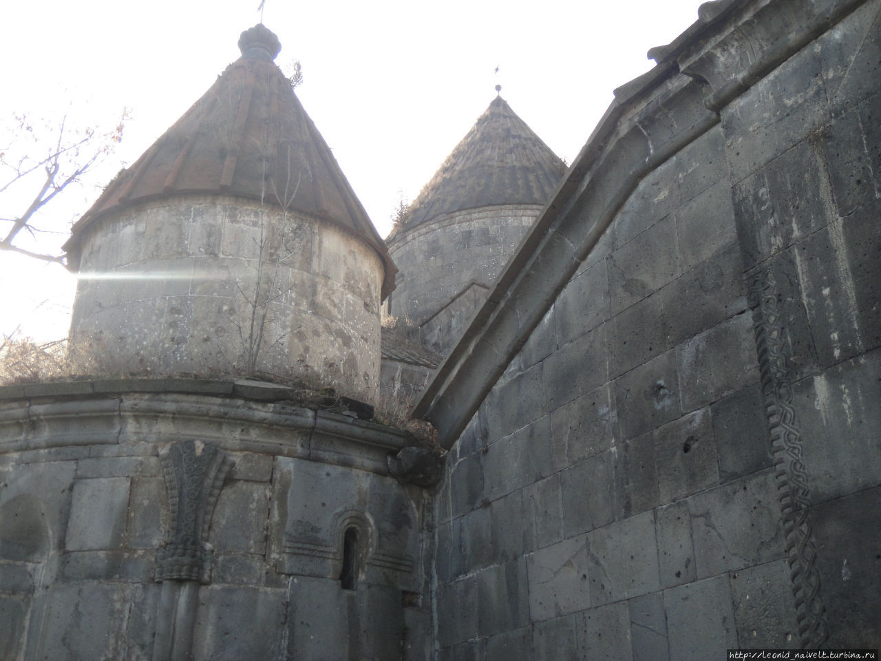 Монастыри Армении. Санаин. Тот, который старше Санаин, Армения