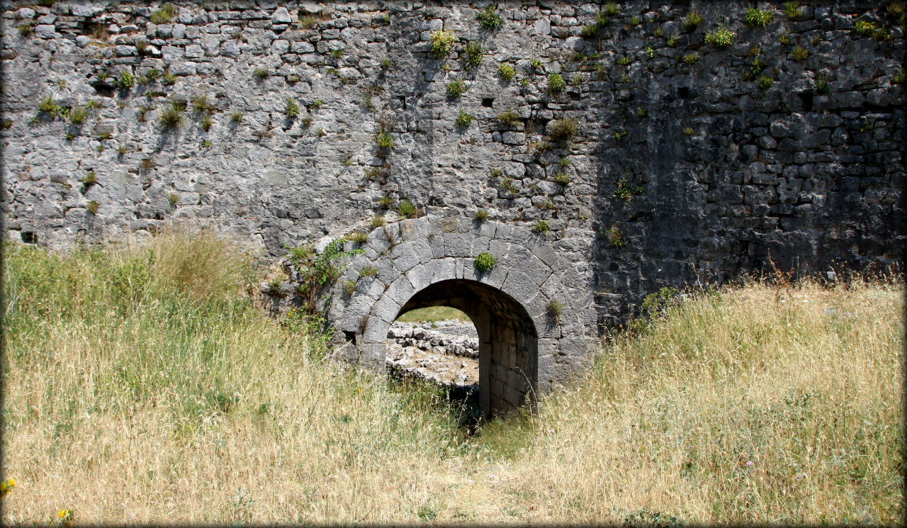 Легенда крепости Розафа Шкодер, Албания Легенда крепости Розафа Шкодер, Албания