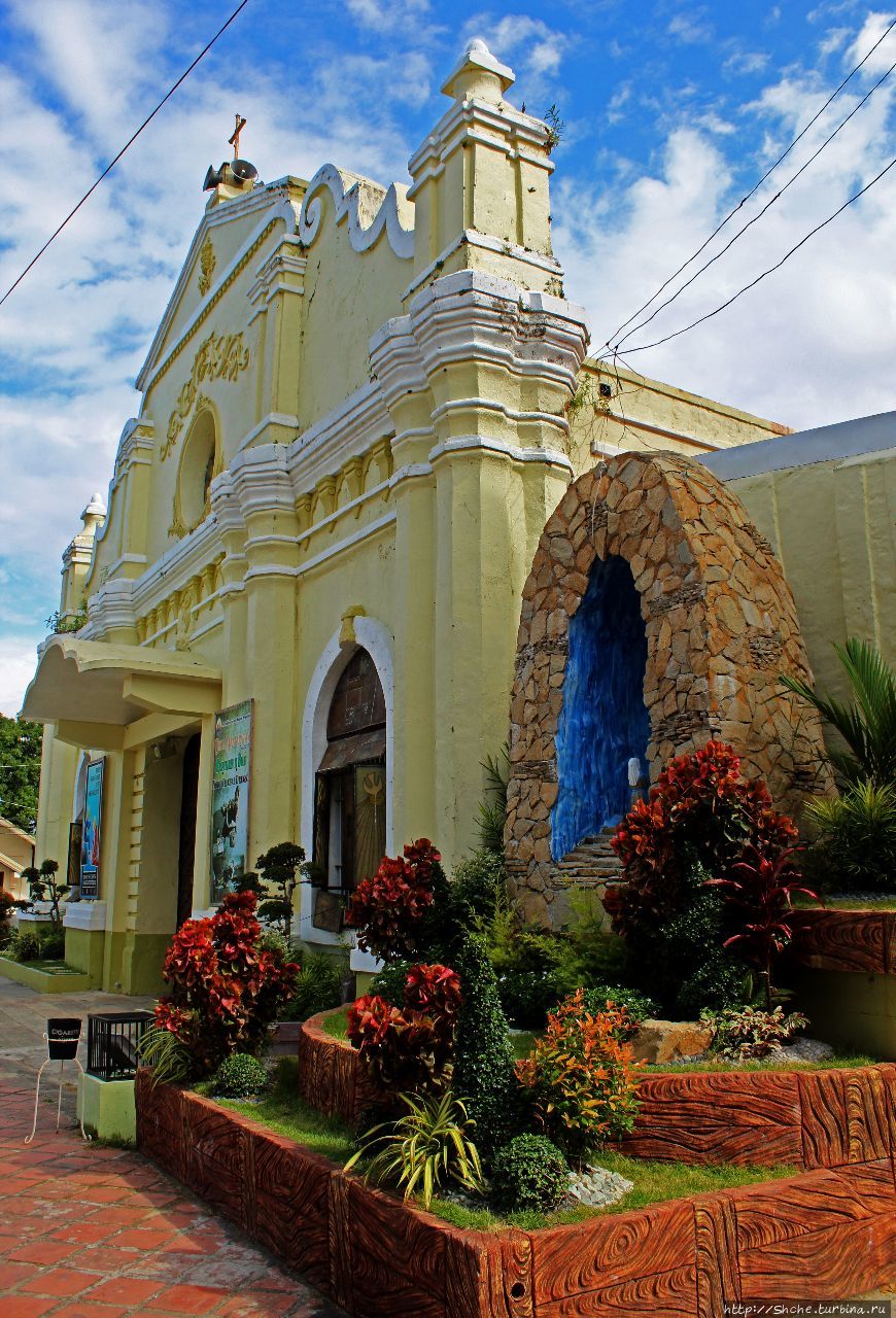 Церковь Св. Екатерины Александрийской Санта, Филиппины